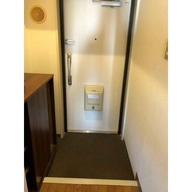 (玄関)