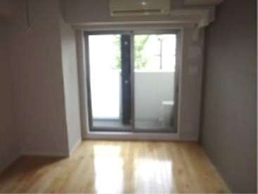 ※同仕様写真含む(居間)