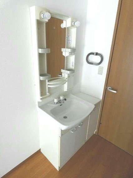 ※同仕様写真含む(内装)