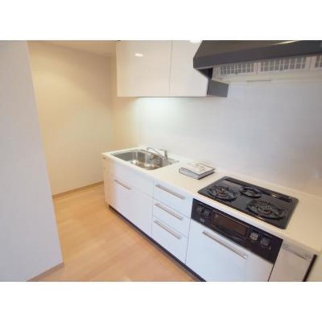 ※写真は同タイプ住戸です。(キッチン)