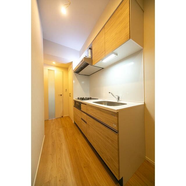 ※写真は同タイプ住戸です。(キッチン)