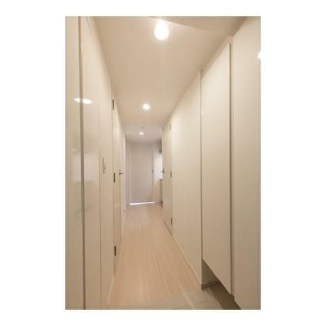 ※同仕様写真含む(玄関)