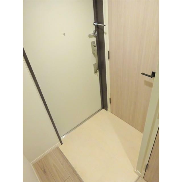 ※同仕様写真含む(玄関)