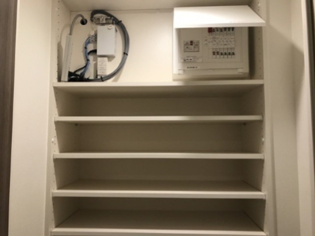 ※同仕様写真含む(玄関)