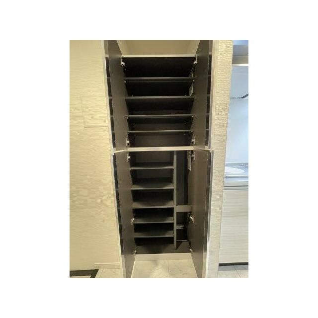 シューズボックス