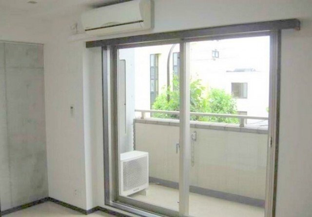 ※同仕様写真含む(居間)