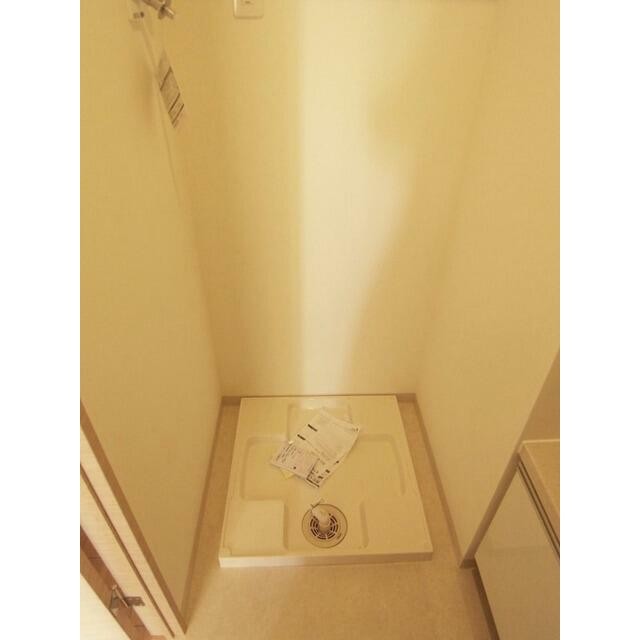 洗濯機置き場 Aタイプ2011年1月撮影 同タイプ1001号室の写真です。