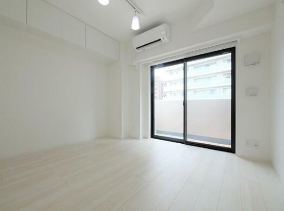 ※同仕様写真含む(居間)