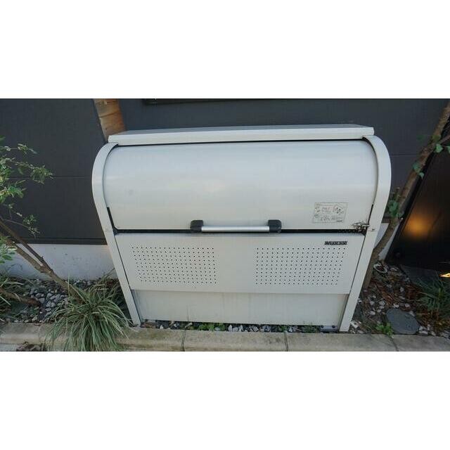 敷地内、専用ゴミストッカー