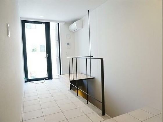 ※同仕様写真(玄関)