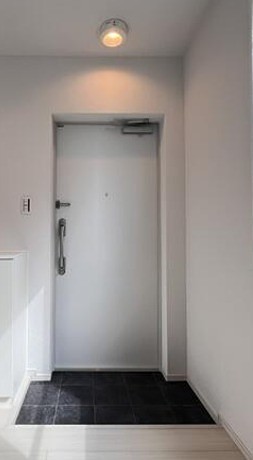 ※同仕様写真(玄関)