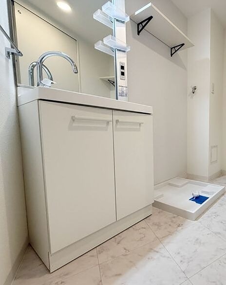 ※同仕様写真(内装)