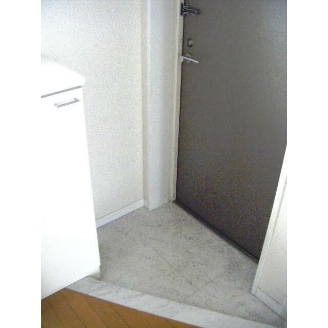 (玄関)