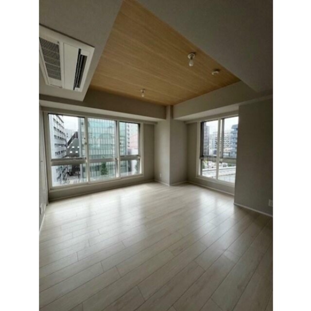 ※同仕様写真含む(居間)