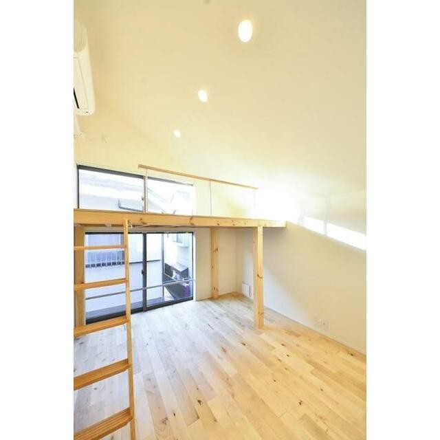 居室、リビング(居間)