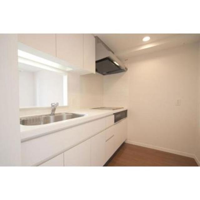 ※写真は同タイプ住戸です。(キッチン)