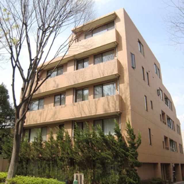 港区西麻布4丁目 【賃貸居住】マンション