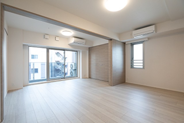 ※写真は同タイプ住戸です。(居間)