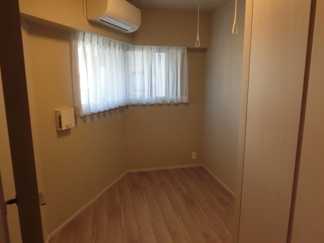 ※写真は同タイプ住戸です。(居間)