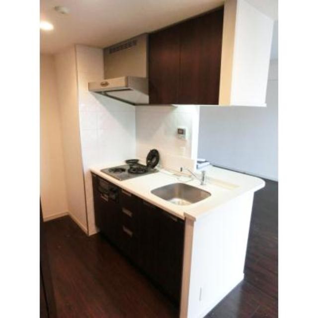 ※写真は同タイプ住戸です。(キッチン)