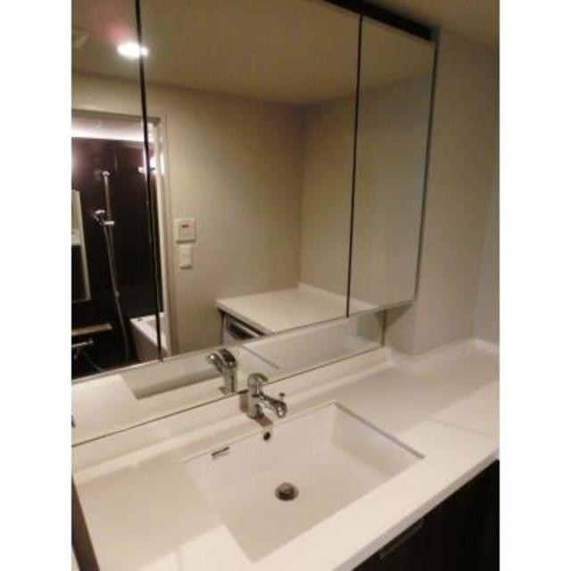 ※写真は同タイプ住戸です。(内装)