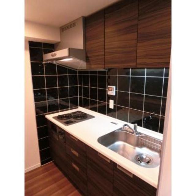 ※写真は同タイプ住戸です。(キッチン)