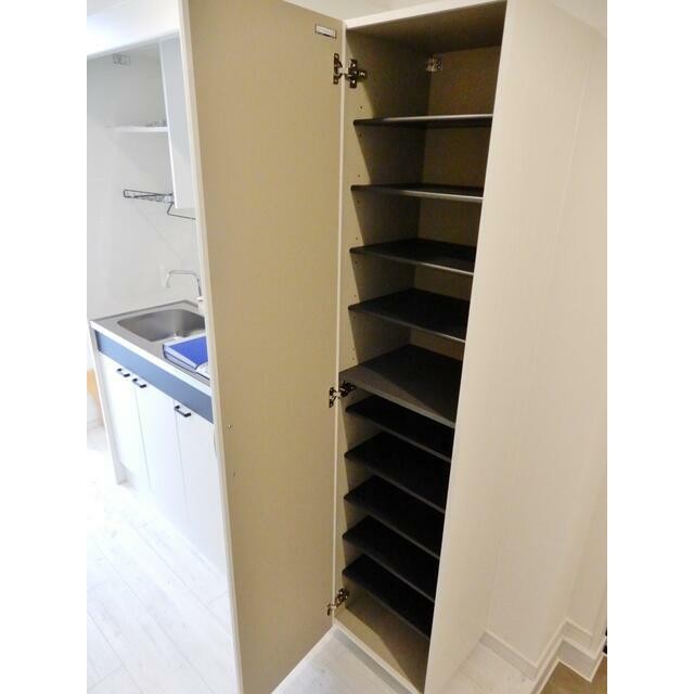 シューズボックス