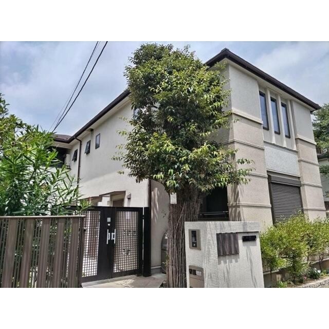 目黒区中目黒5丁目 【賃貸居住】アパート