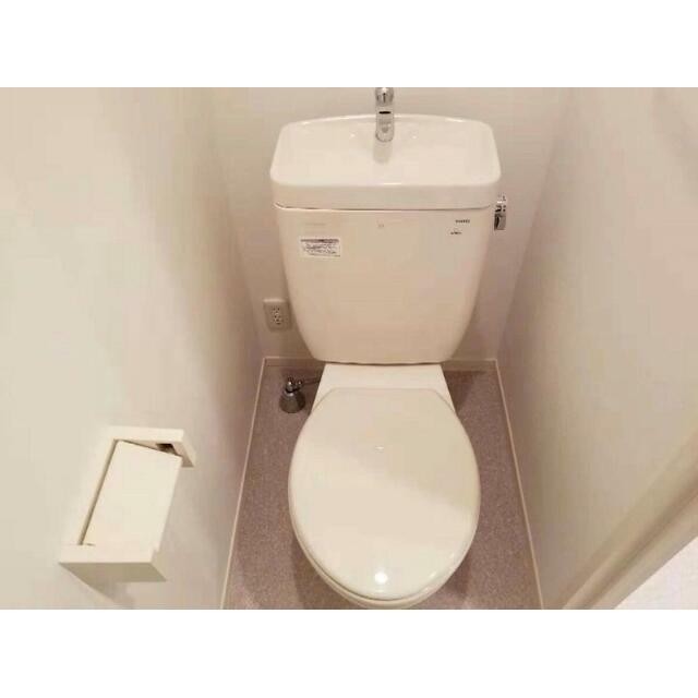 303号室ウォシュレット設置済(内装)