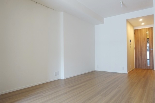 ※写真は同タイプ住戸です。(居間)