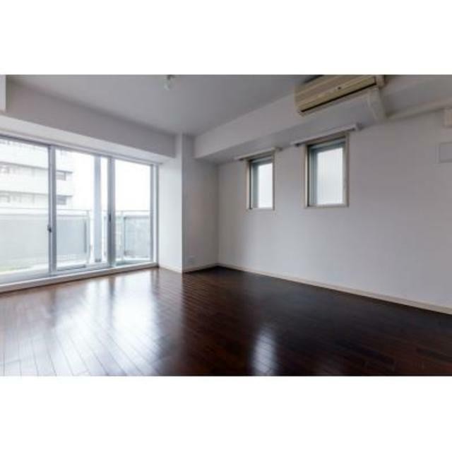 ※写真は同タイプ住戸です。(居間)