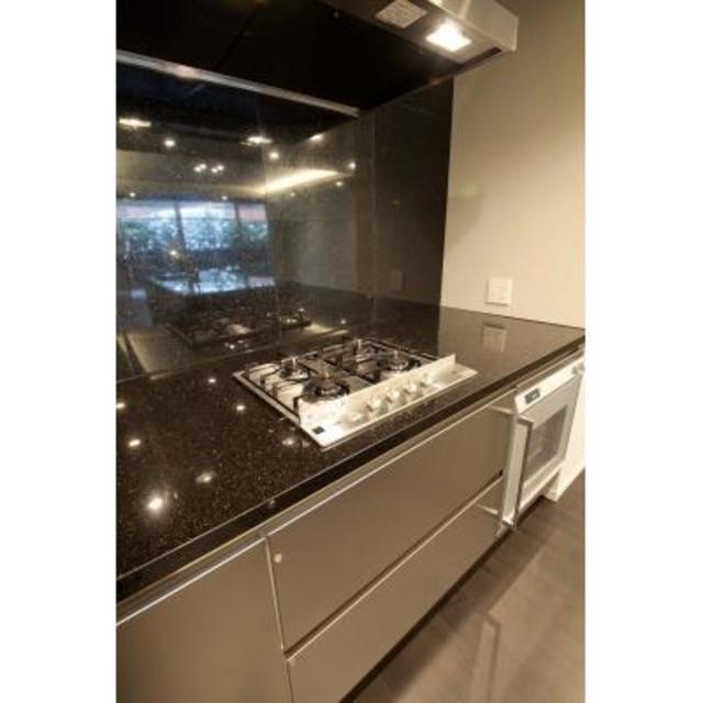 ※写真は同タイプ住戸です。(キッチン)