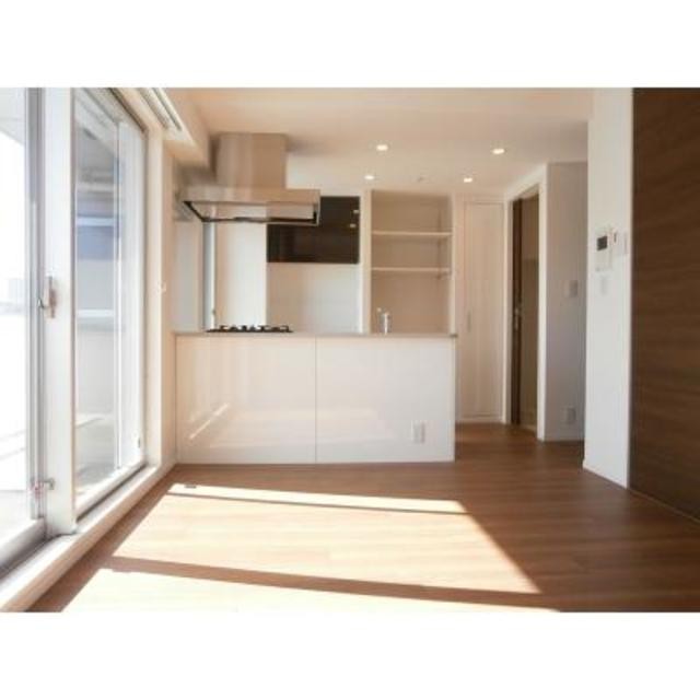 ※写真は同タイプ住戸です。(居間)