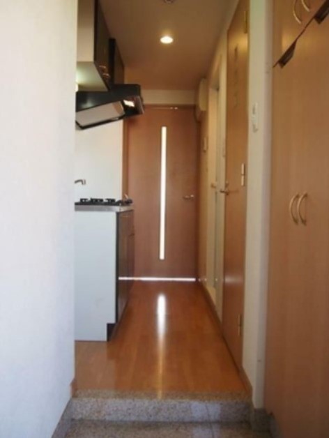 ※同仕様写真含む(玄関)