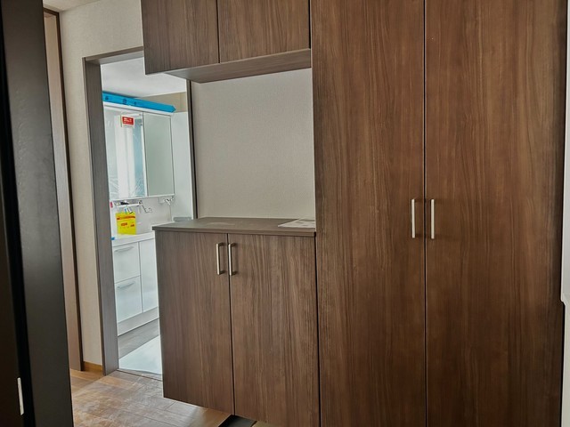 ※写真は同タイプ住戸です。(玄関)