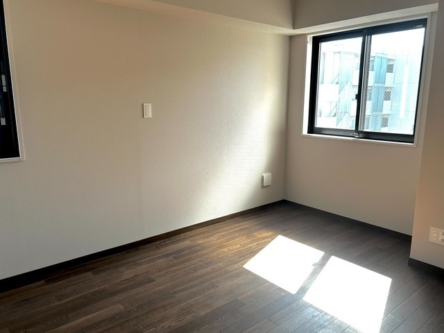 ※写真は同タイプ住戸です。(居間)