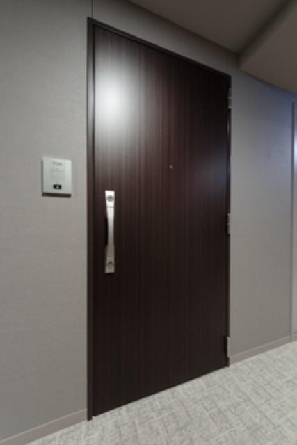 ※写真は同タイプ住戸です。(玄関)