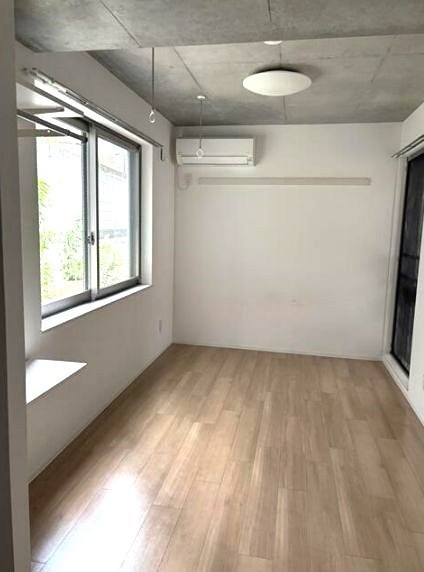 ※同仕様写真含む(居間)