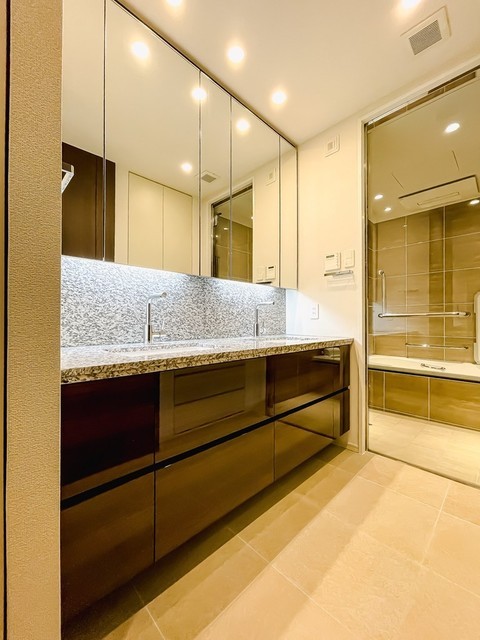 ※写真は同タイプ住戸です。(内装)