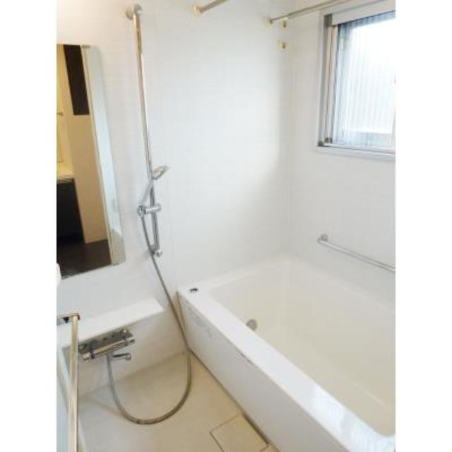 ※写真は同タイプ住戸です。(風呂)