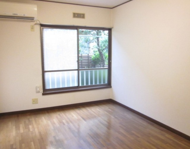 ※同仕様写真含む(居間)