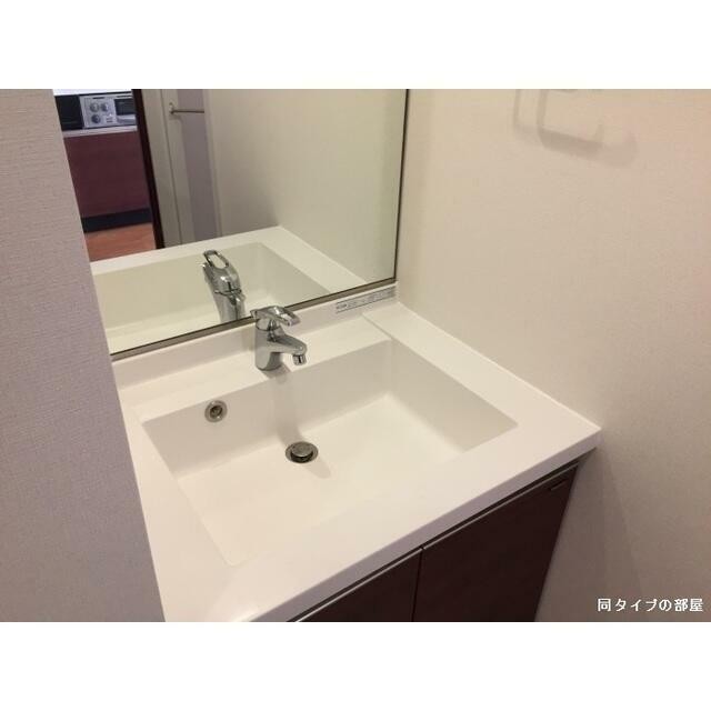 ※同仕様写真含む(内装)