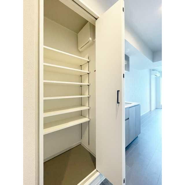 シューズボックス