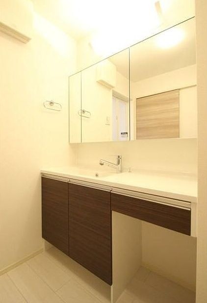 ※同仕様写真(内装)