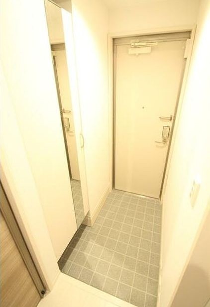 ※同仕様写真(玄関)