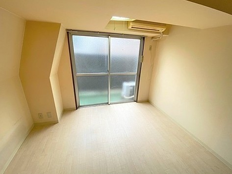 ※同仕様写真含む(居間)