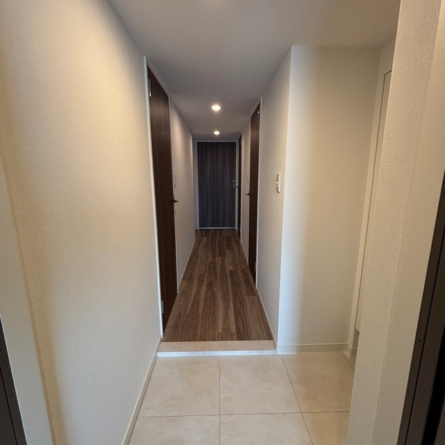 ※写真は同タイプ住戸です。(玄関)