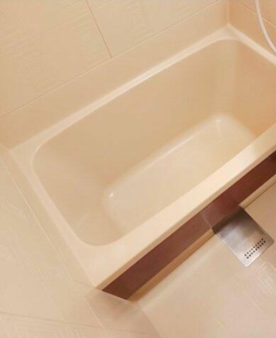 日々の疲れを癒すお風呂付です(風呂)