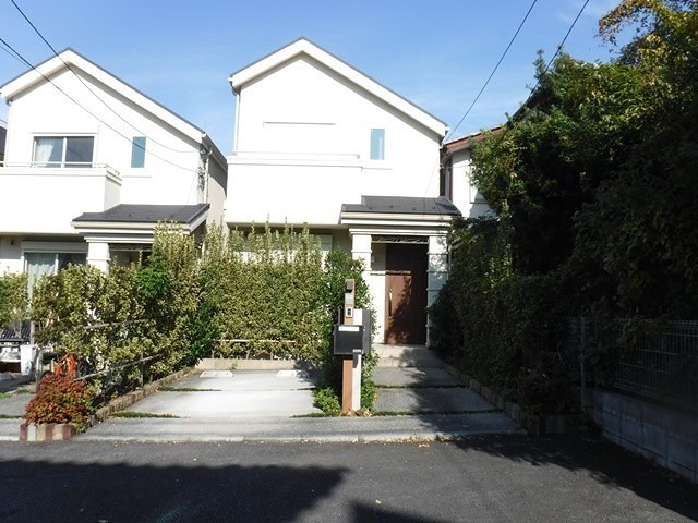 目黒区八雲5丁目 【賃貸居住】一戸建