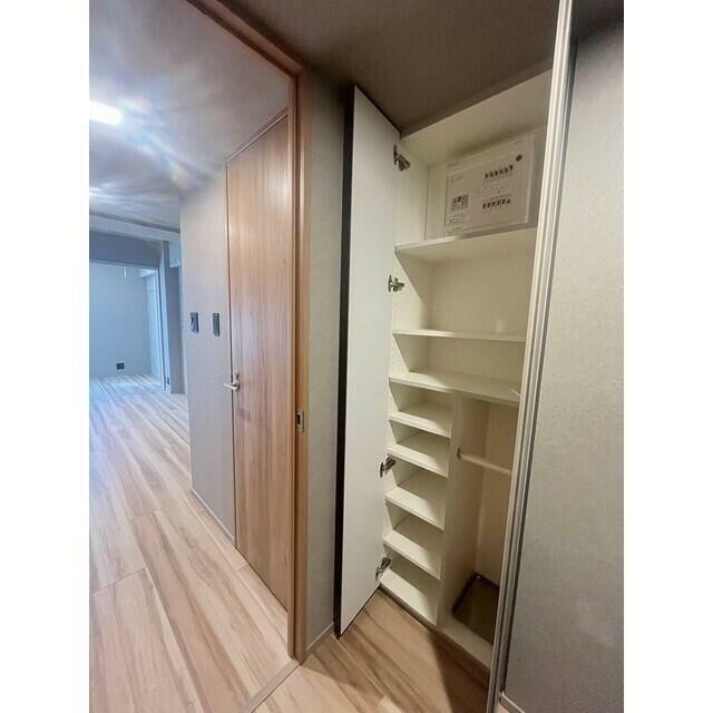 シューズボックス